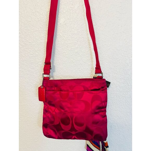 Coach Fuchsia Signature Print Luxury Nylon Crossbody Bag D1480-F77408 Scarf - Picture 2 of 9